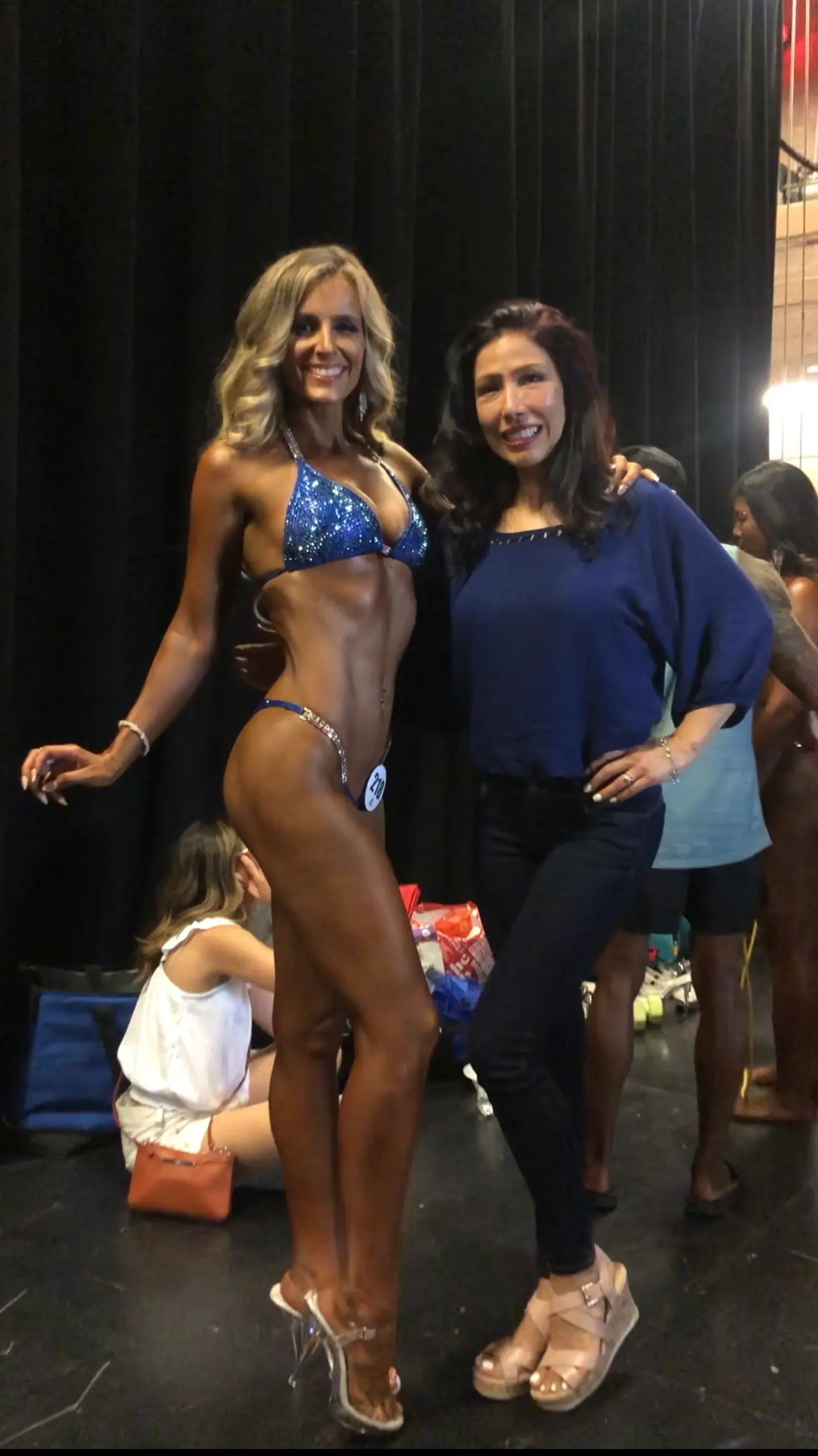Natural bikini competition coaching with Angelina Margo